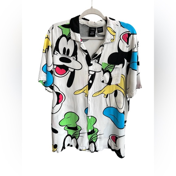 Disney Mickey Mouse Other - Disney Mickey Mouse and friends vintage camp shirt size Large